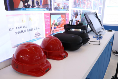 我校參加第十二屆陜西教育博覽會暨招生咨詢會，提供專業(yè)教育咨詢服務